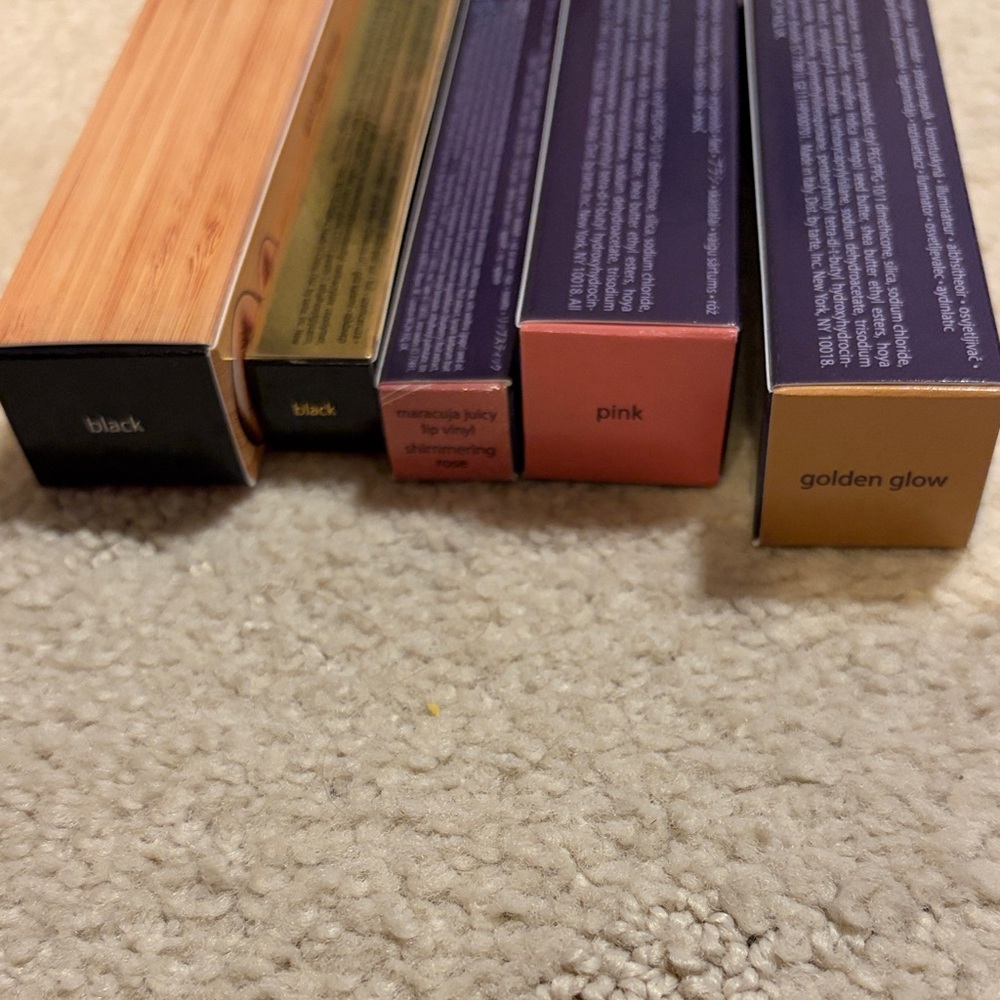 5 Piece New in Box Tarte Bundle Gifted Mascara, Liner, Lip, Blush, Highlighter - Picture 2 of 3